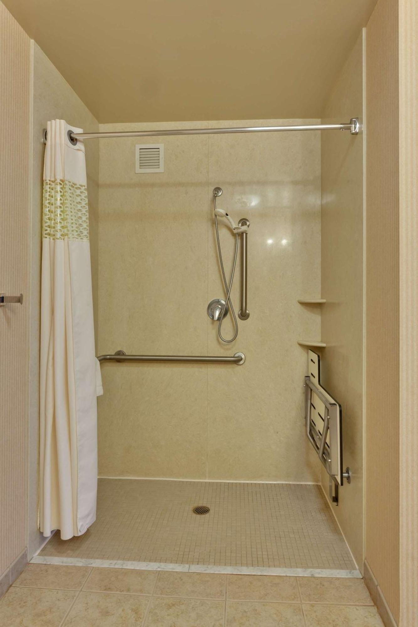 Hampton Inn & Suites Sacramento-Airport-Natomas Buitenkant foto